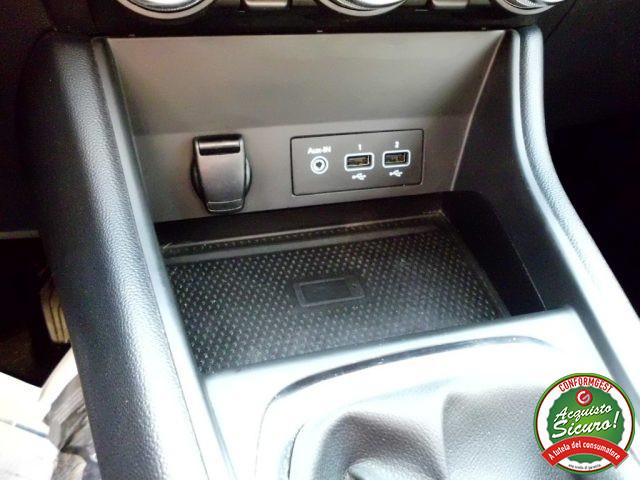 RENAULT Captur Mild Hybrid 140 CV Intens