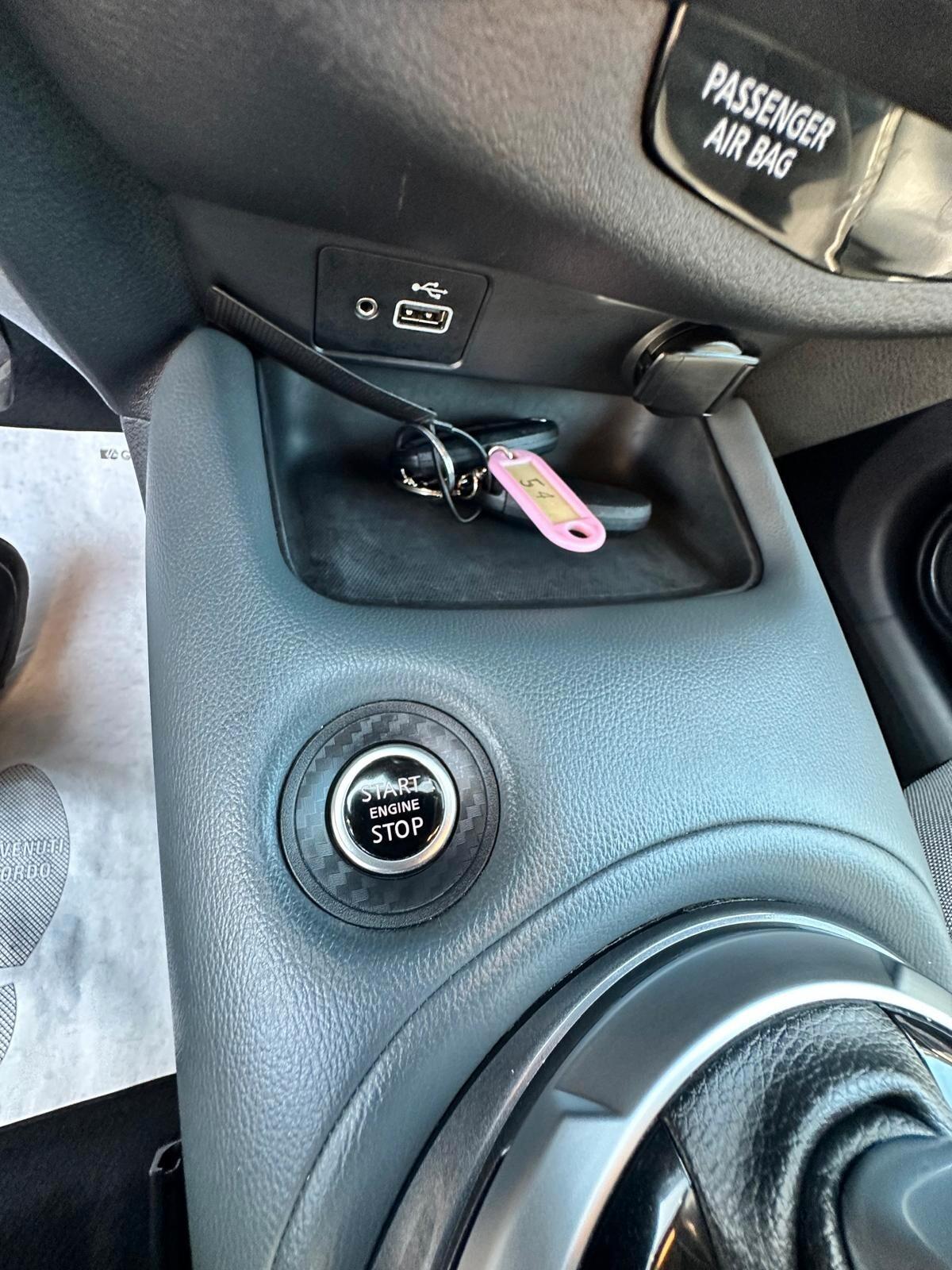 Nissan Juke 1.0 DIG-T 114 CV DCT N-Connecta