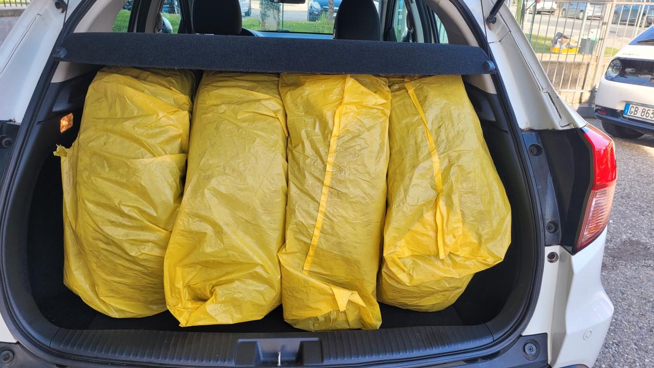 Honda HR-V 1.5 i-VTEC Elegance Navi ..CAMBIO AUTOMATICO..