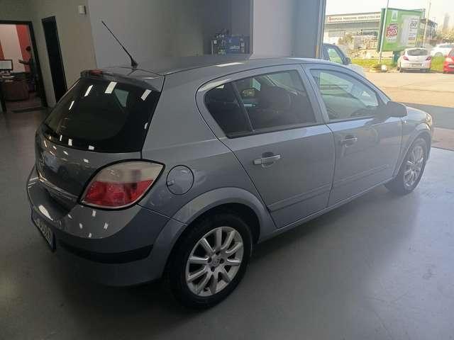 Opel Astra Astra III 2004 5p 1.6 twinport Club