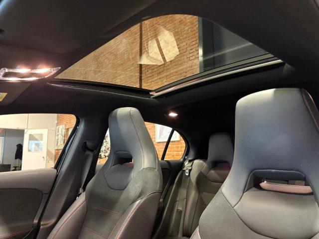 MERCEDES-BENZ A 180 d Automatic Premium NAVI - LED - TETTO - 19