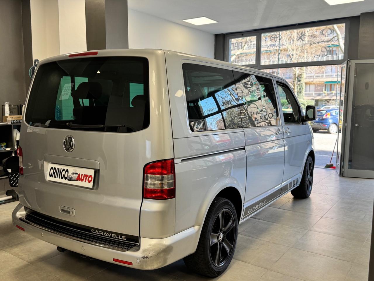 Volkswagen Caravelle 2.5 TDI 180 cv cambio automatico