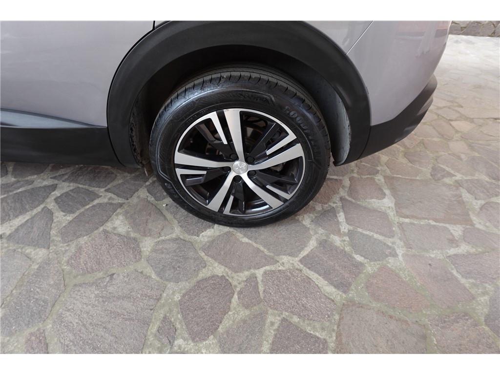 Peugeot 3008 BlueHDi 130 S&S EAT8 Allure