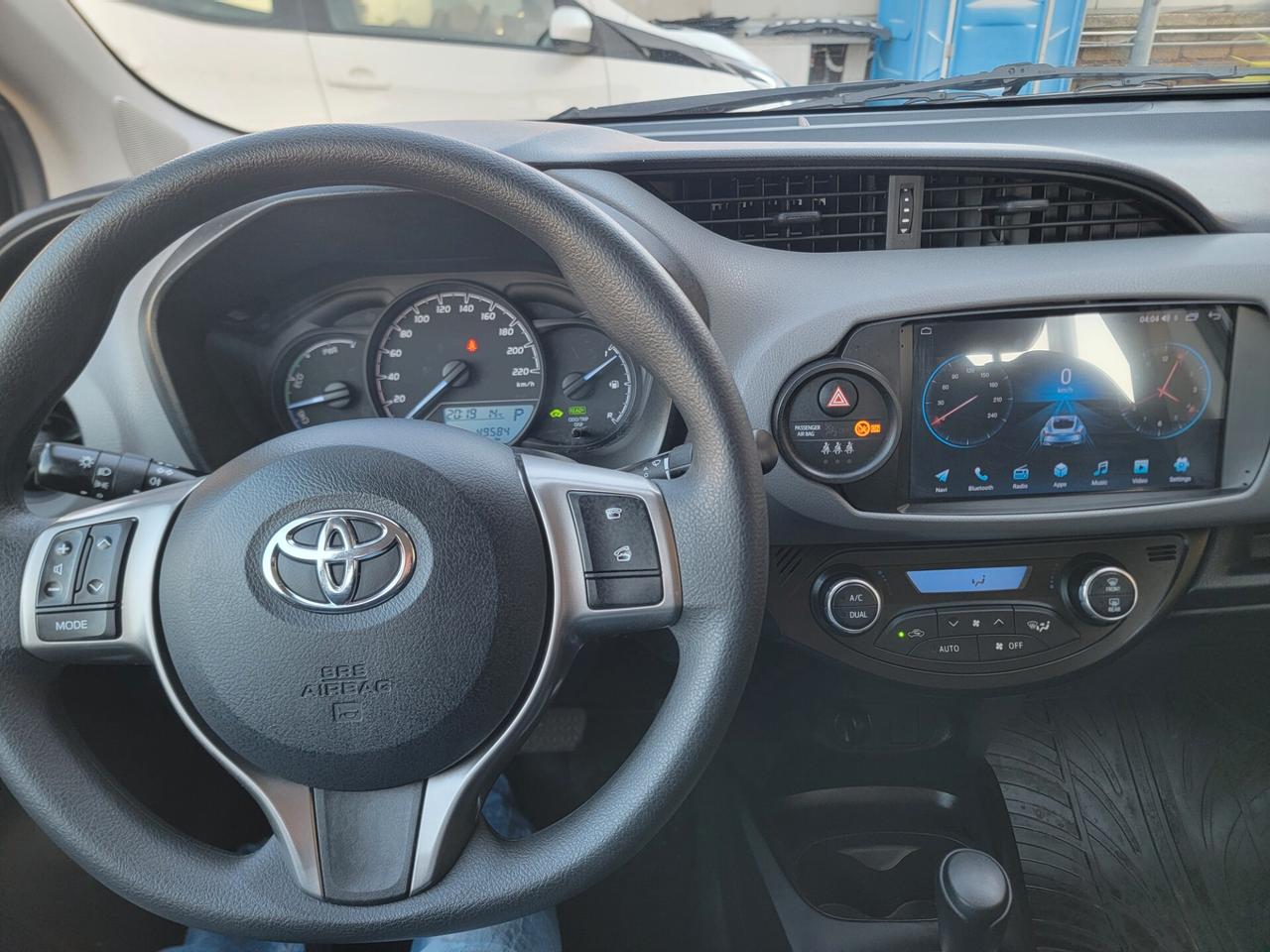 Toyota Yaris 1.5 Hybrid Active SOLO 48 MILA KM !