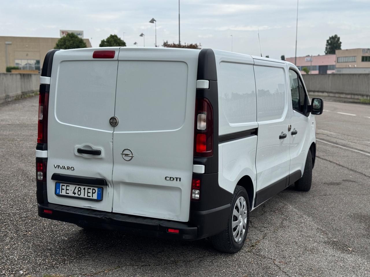 Opel Vivario 1.6 CDTI 116cv 6 Marce