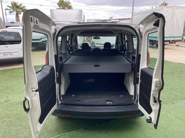 Fiat Doblo 1.6 Diesel Maxi Porte Posteriore