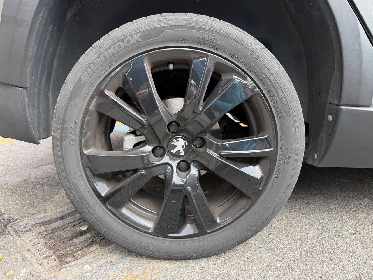 Peugeot 2008 Blue HDI 120 GT Line *PROMO #10376