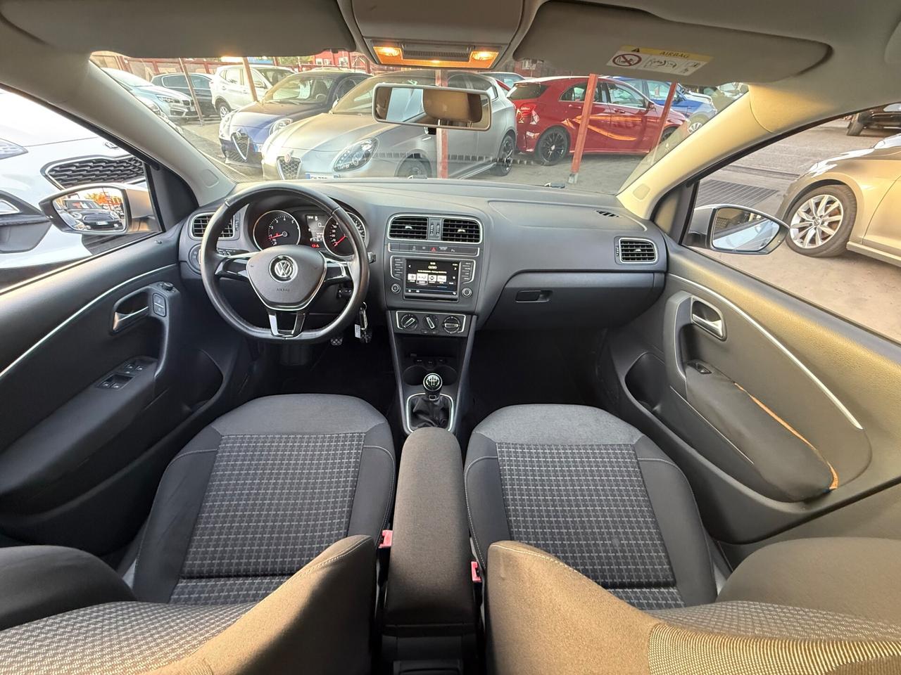 Polo 1.2 TSI- Highline-( 50 mila km ) -unipro
