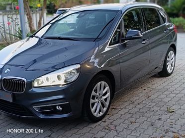 BMW 218 d Active Tourer Luxury -