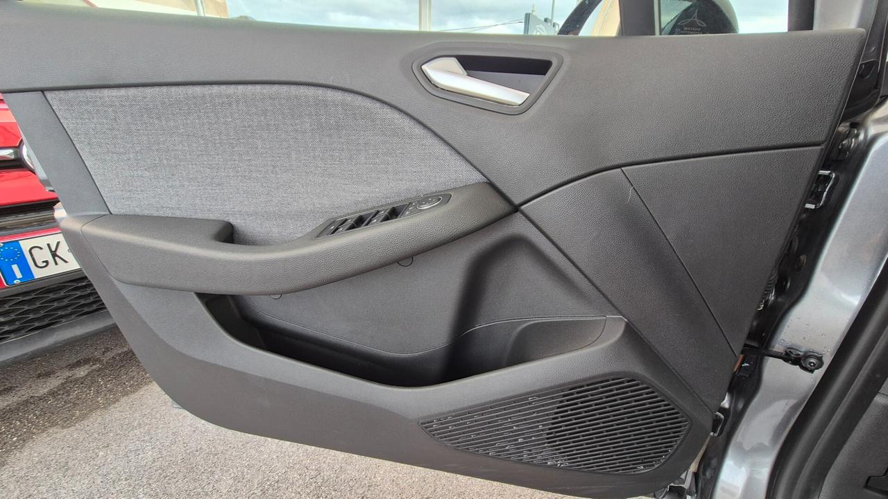 Renault Clio TCe 90 CV 5 porte Techno - 2025