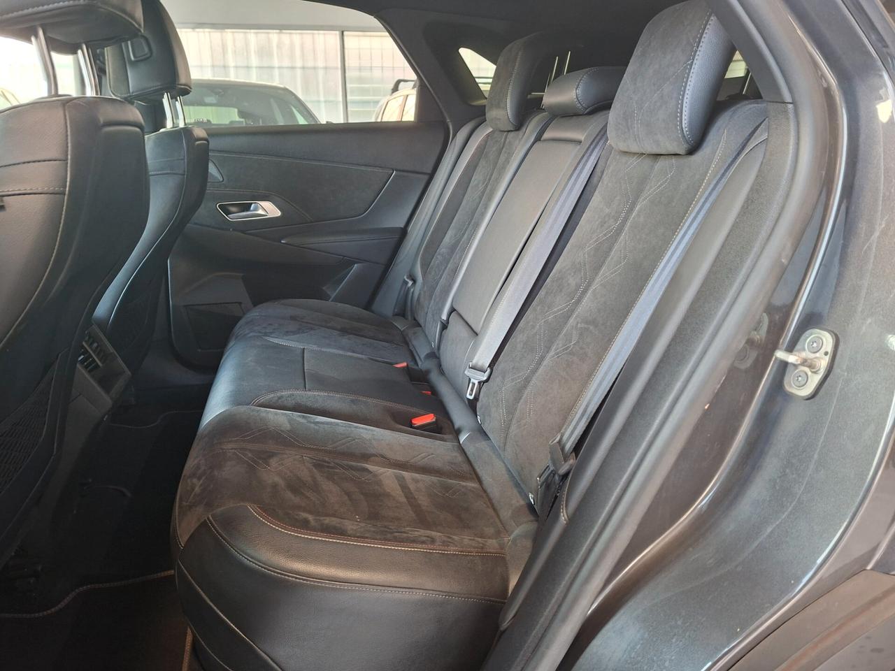 DS Automobiles DS 7 Crossback 4X4 / HYBRID / AUTOMATICO / 72000KM / 299CV