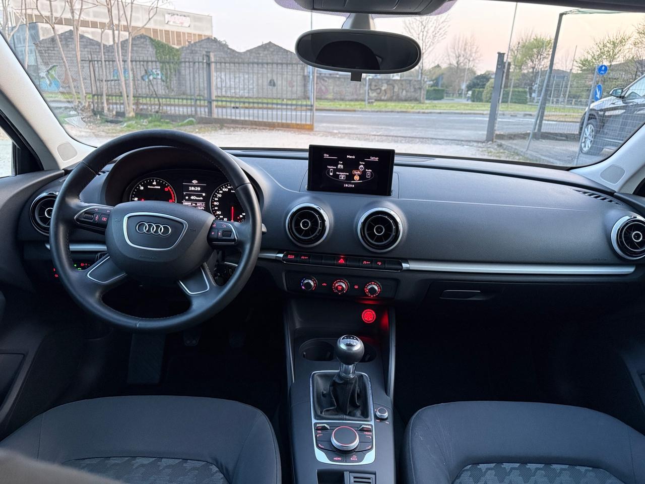 Audi A3 Sportback 1.6 tdi Ambition 110cv