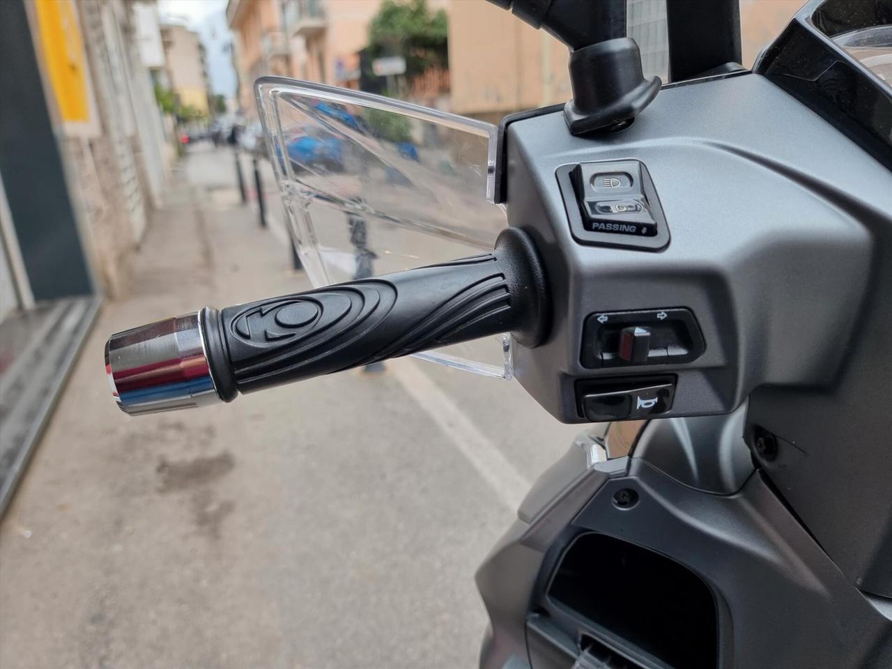 Kymco People 125