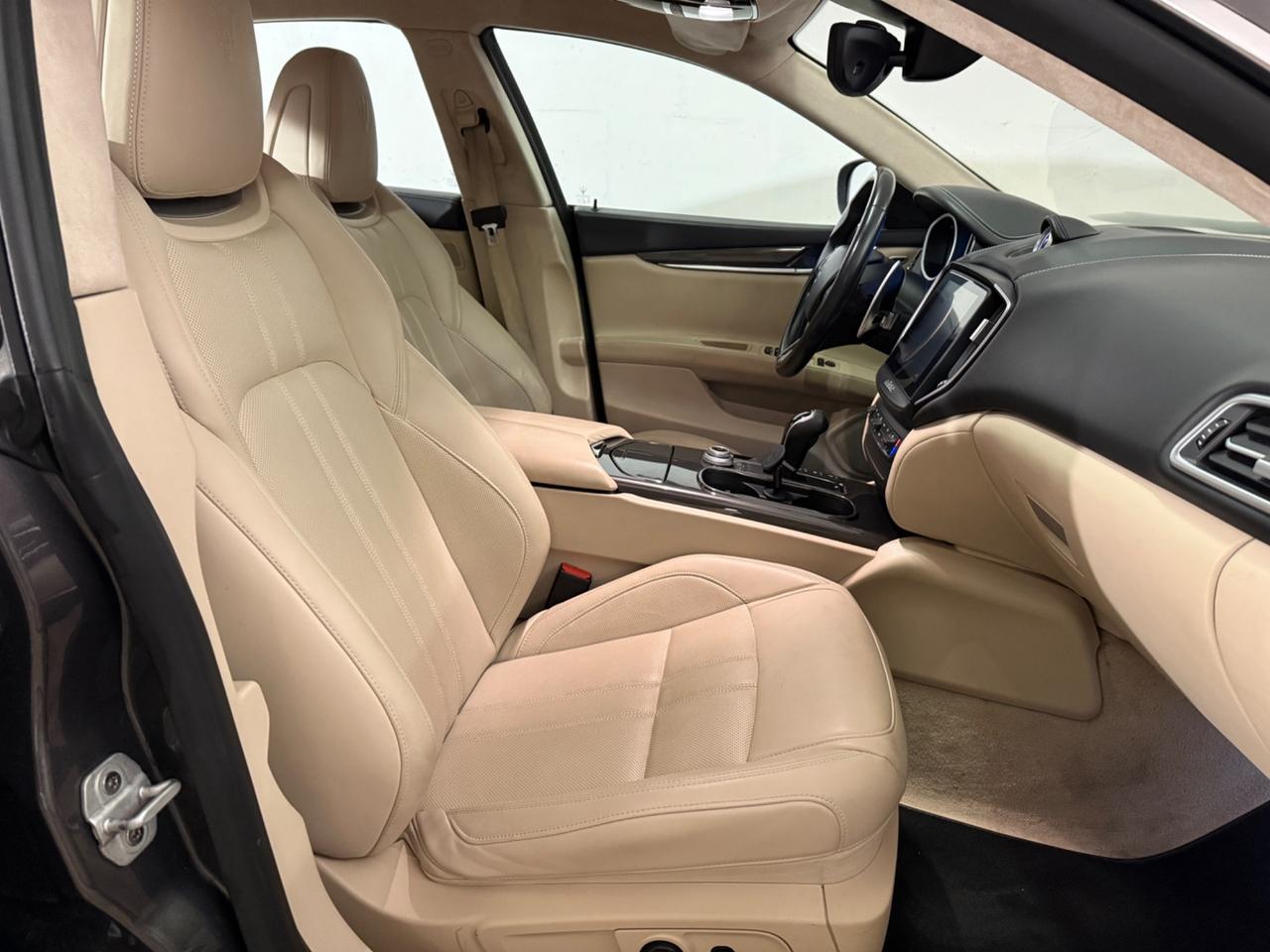 Maserati Ghibli 3.0 V6 Gransport