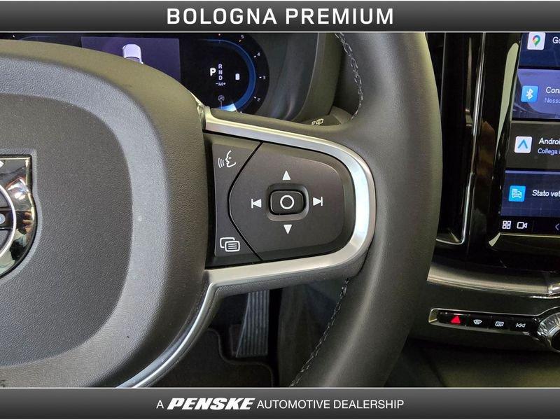 Volvo XC60 XC60 B4 (d) Geartronic Momentum Pro N1 - AUTOCARRO