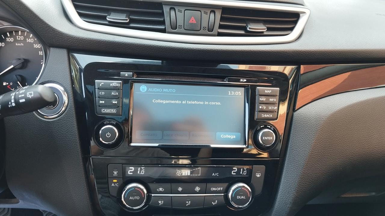 NISSAN QASHQAI TETTO-NAVI-CAMERA 360
