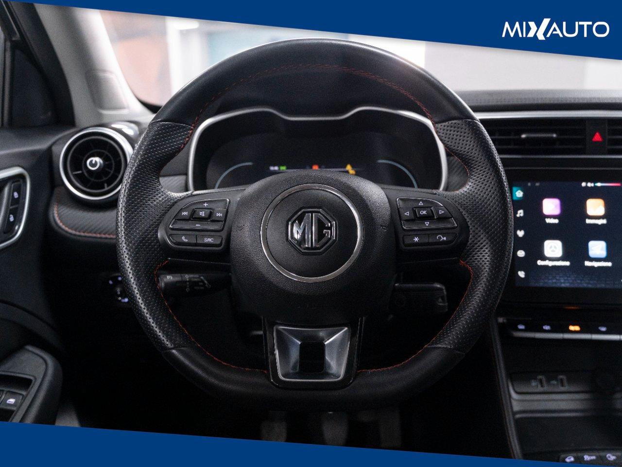 MG ZS 1.5L 5MT Luxury