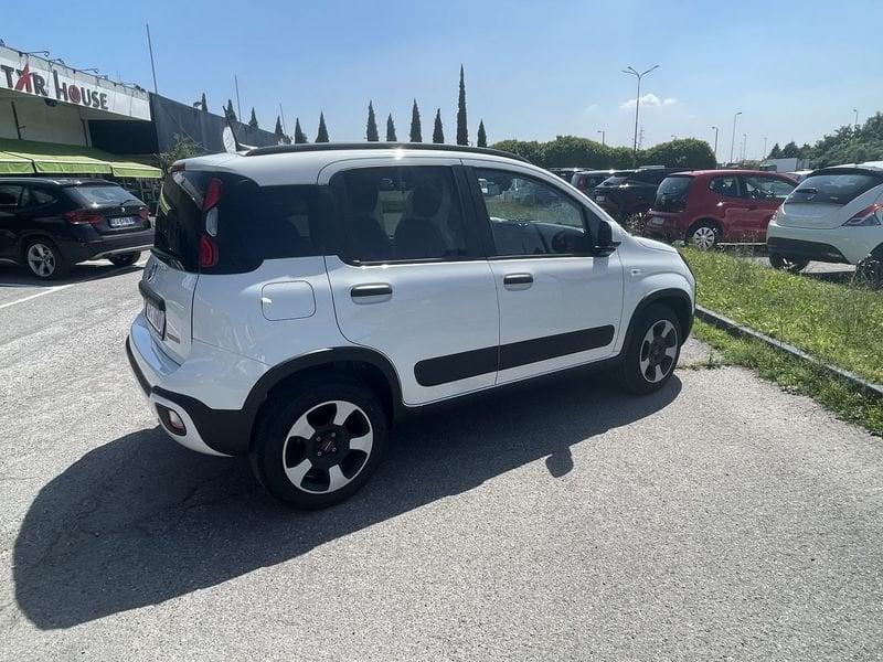 FIAT Panda 1.0 FireFly S&S Hybrid City Cross