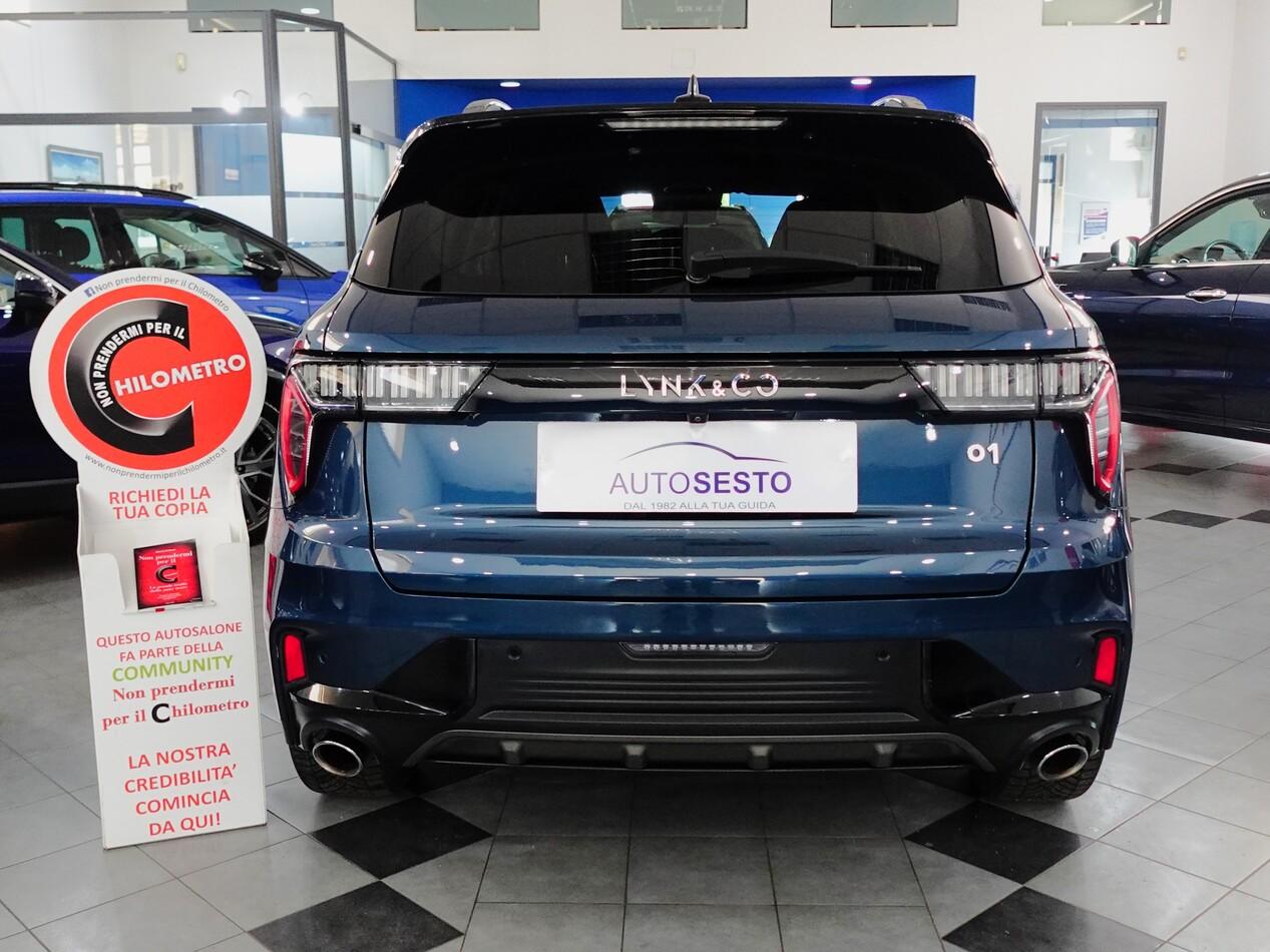 Lynk and Co 01 1.5 BZ 261 CV PHEV 01