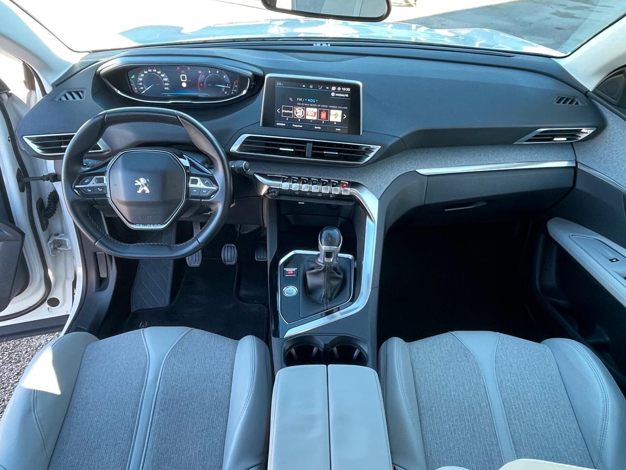 Peugeot 3008 1.6 BlueHDi 120 Allure *interno bianco*