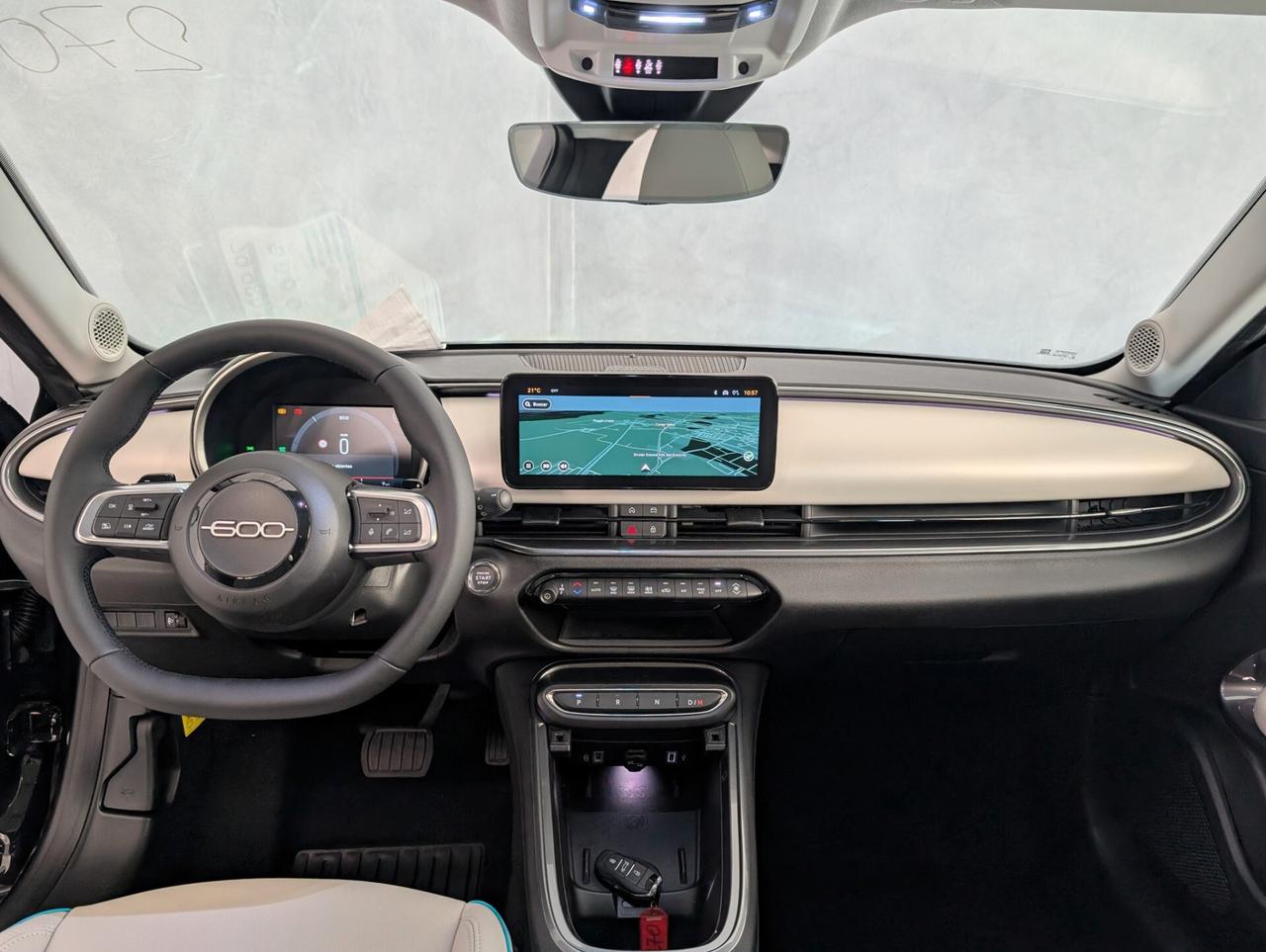 Fiat 600 Hybrid 100 CV DCT MHEV La Prima
