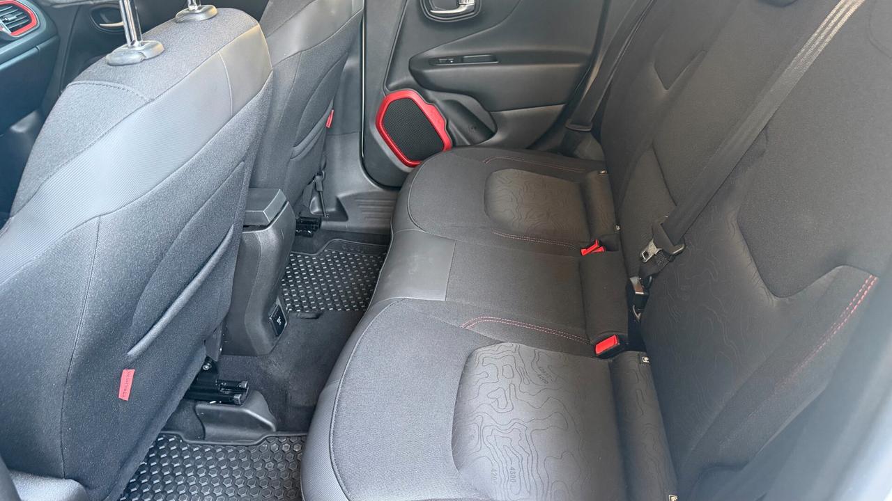 Jeep Renegade 2.0 Mjt 170CV 4WD Active Drive Low Trailhawk