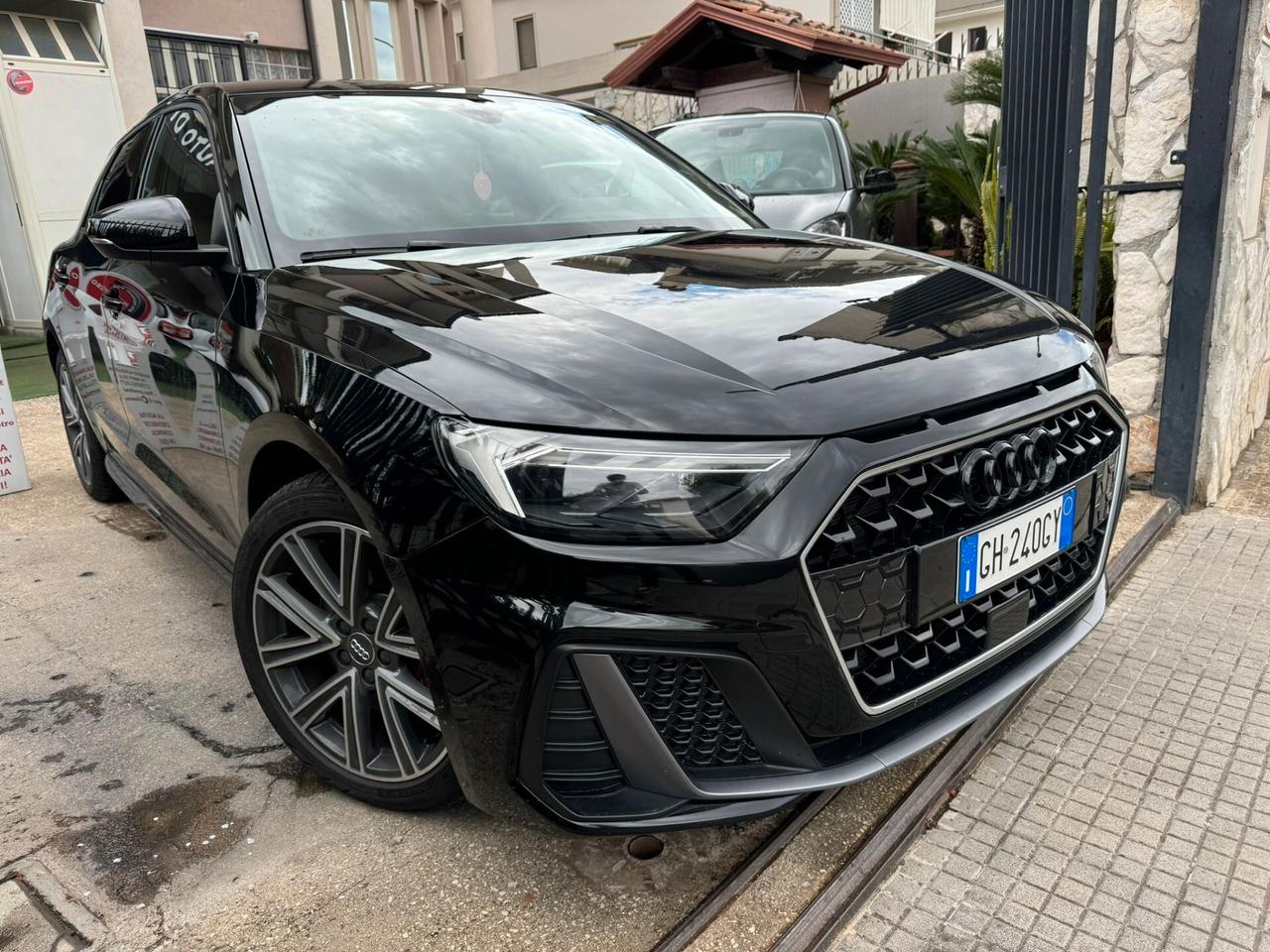 Audi A1 SPB 35 TFSI S tronic line edition