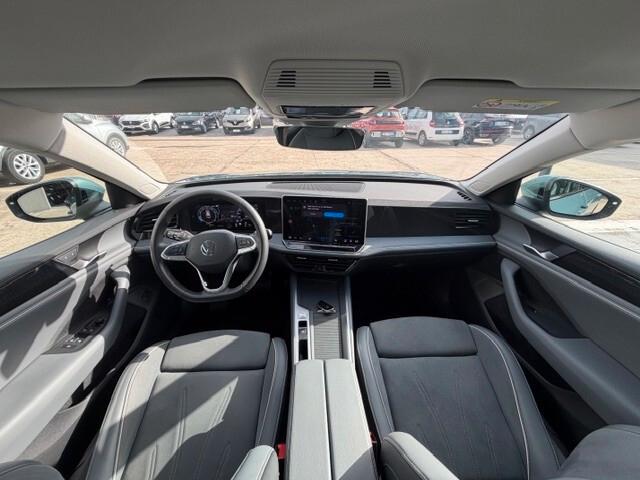 Volkswagen Passat Variant 1.5 TSI ACT DSG Business