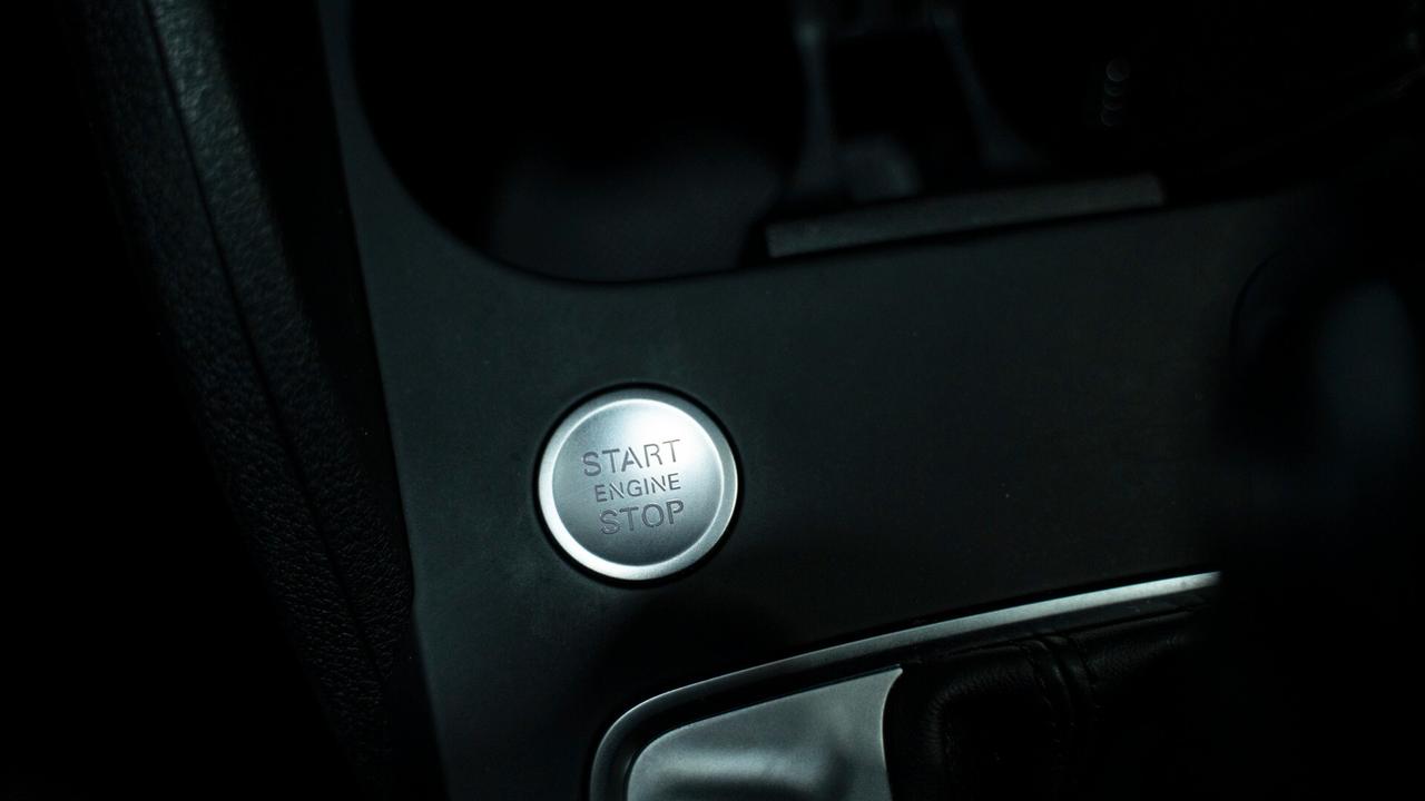 Audi Q2 35 2.0 TDI S TRONIC SPORT VIRTUAL COCKPIT XENO NAVI FULL OPTIONAL