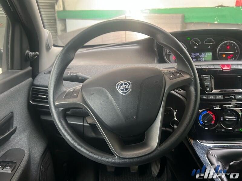 Lancia Ypsilon 1.2 69cv Elefantino