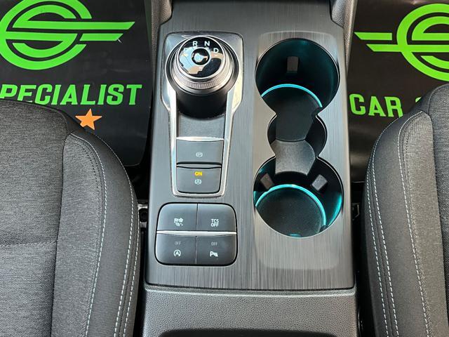 FORD Focus 1.0 Active AUTO|NEOPAT.LED|ACC|CARPLAY|17'