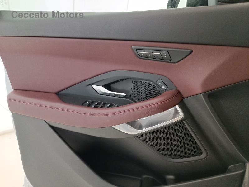 Jaguar E-Pace 2.0 D204 R-Dynamic S AWD Auto