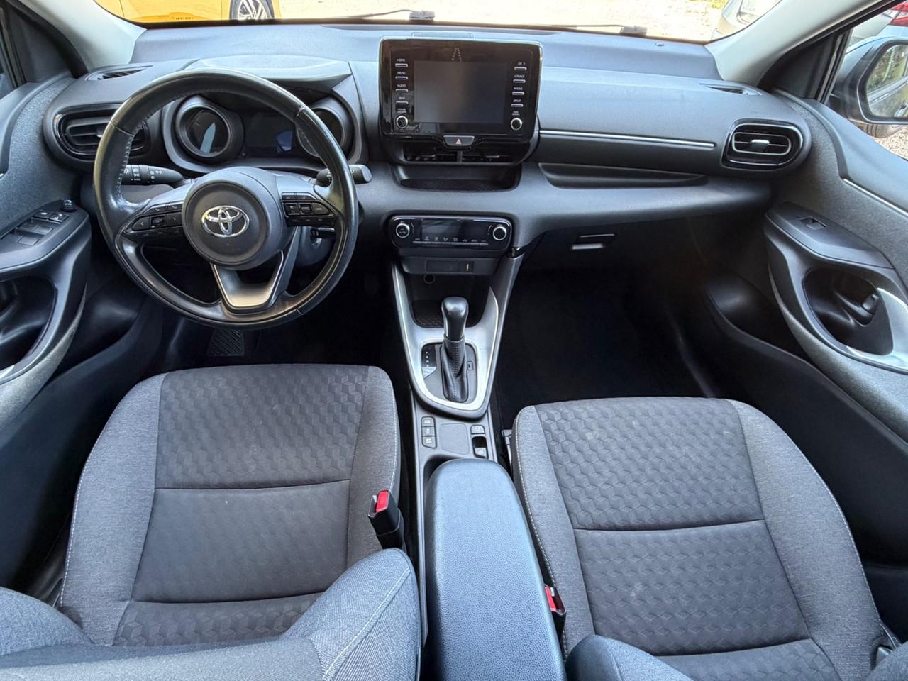 Toyota Yaris 1.5 Hybrid 5 porte Business