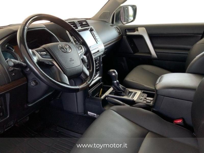 Toyota Land Cruiser 2.8 D4-D A/T 5 porte Style