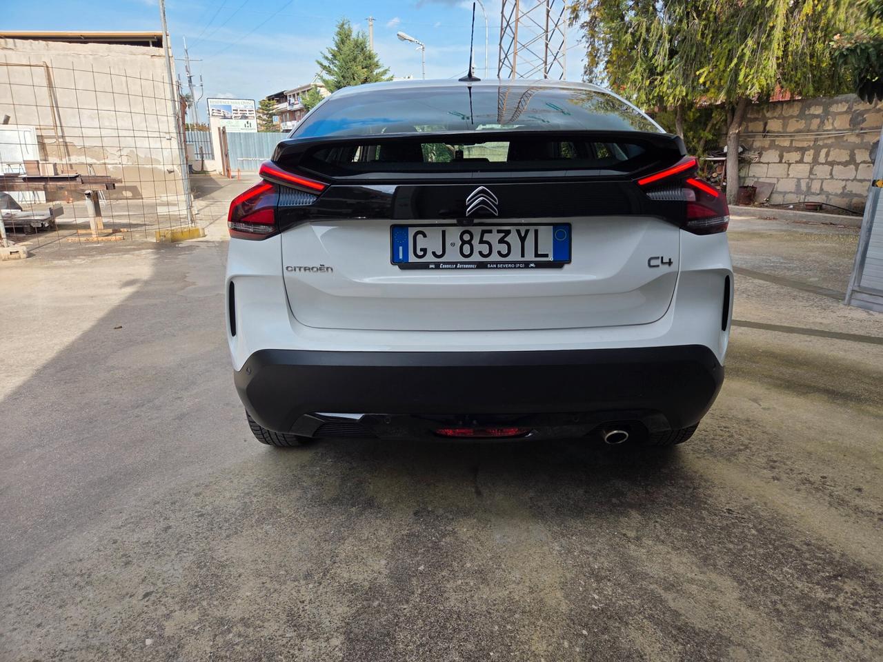 Citroen C4 BlueHDi 130 S&S EAT8 Shine