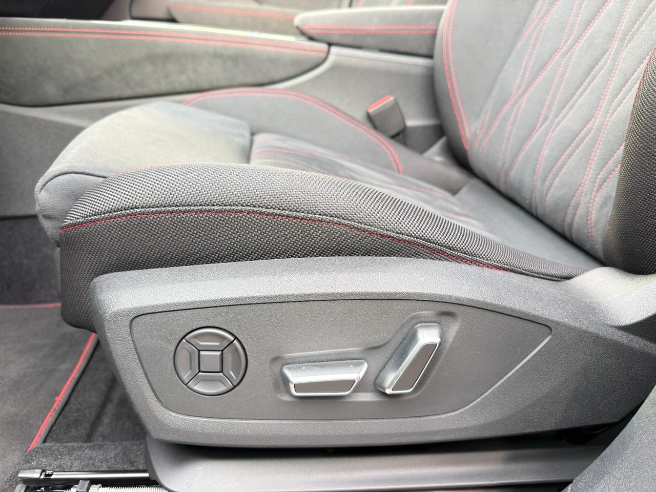 Audi Q3 Sportback 2.0 tdi S line 150cv S-tronic IVA ESPOST