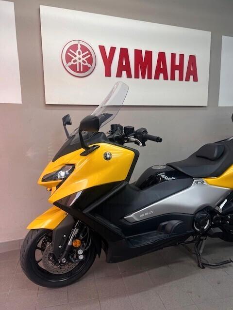 Yamaha TMAX 560 XP500A RYC1 EXTREME YELLOW