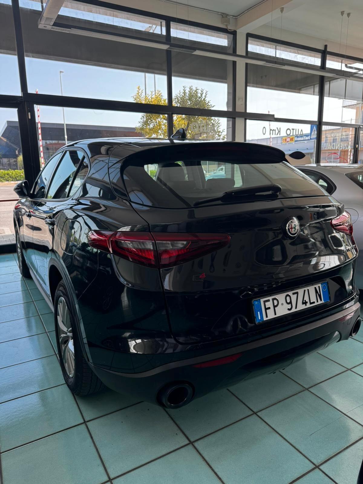 Alfa Romeo Stelvio 2.2 Turbodiesel 210 CV AT8 Q4 Executive