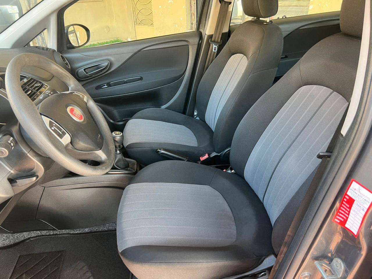 Fiat Punto 1.2 8V 5 porte easy