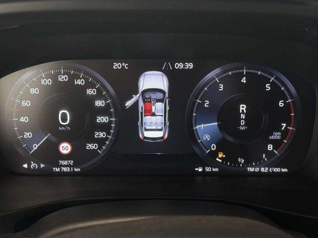 VOLVO XC40 T3 INSCRIPTION AUTOMATICA