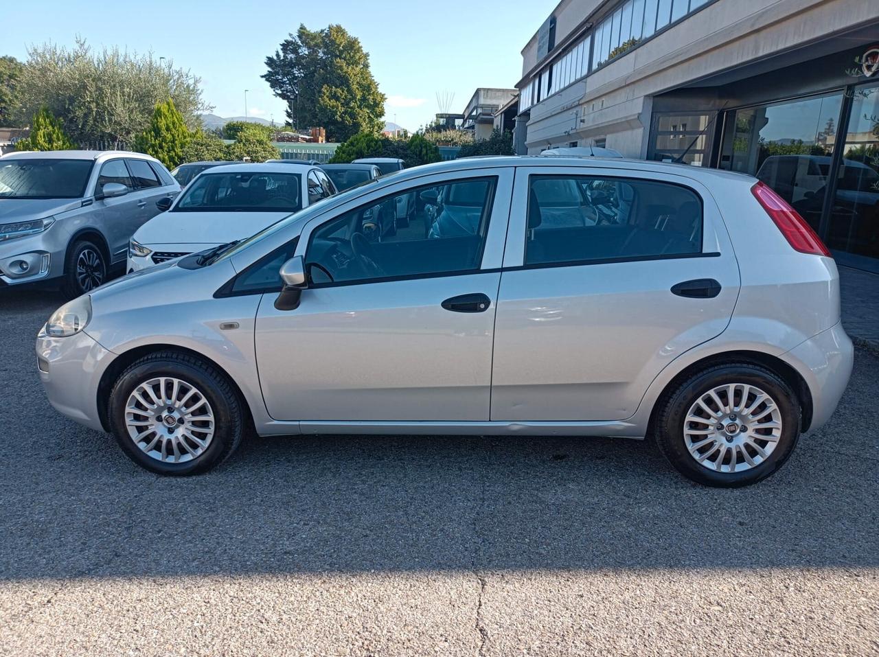 Fiat Punto 1.3 MJT II S&S 95 CV 5 porte Street