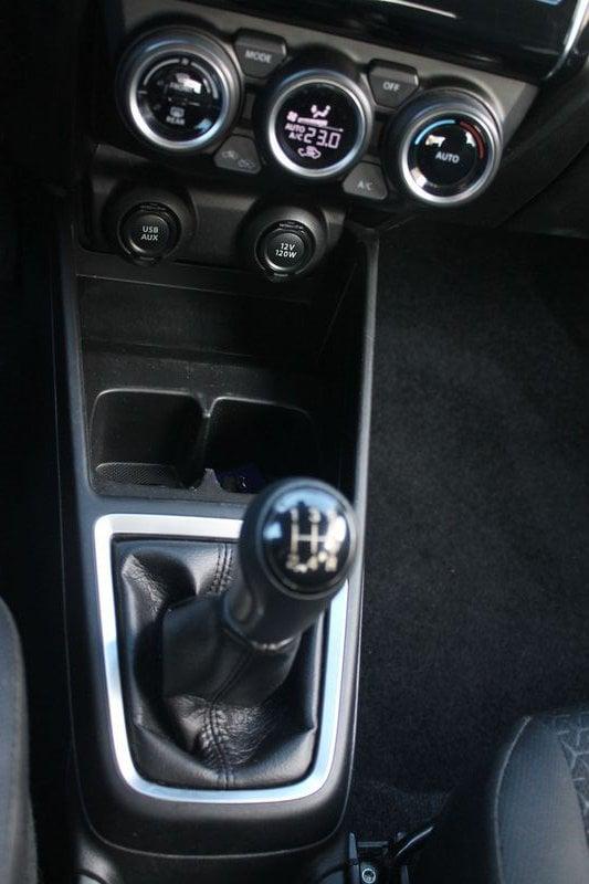 Suzuki Swift 1.2 Hybrid 4WD AllGrip Top