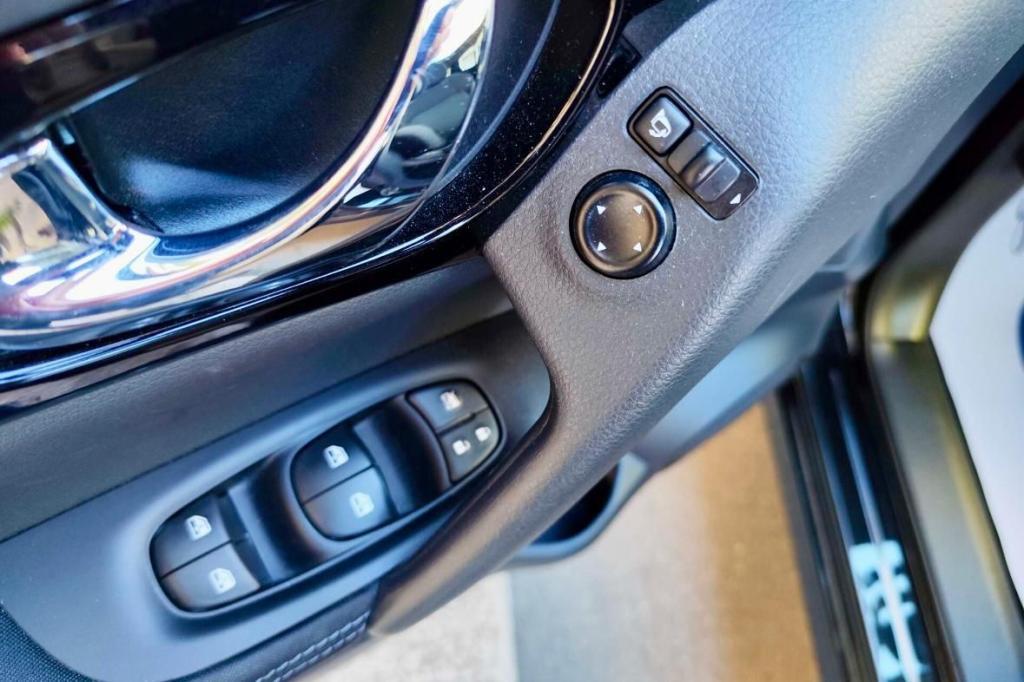 Nissan Qashqai 1.5 dCi 115 cv Automatica N-Tec Total Black