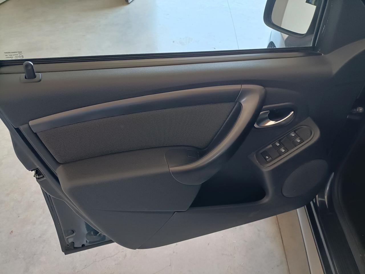 Dacia Duster 1.6 115CV Start&Stop 4x2 GPL Lauréate - 05/2017