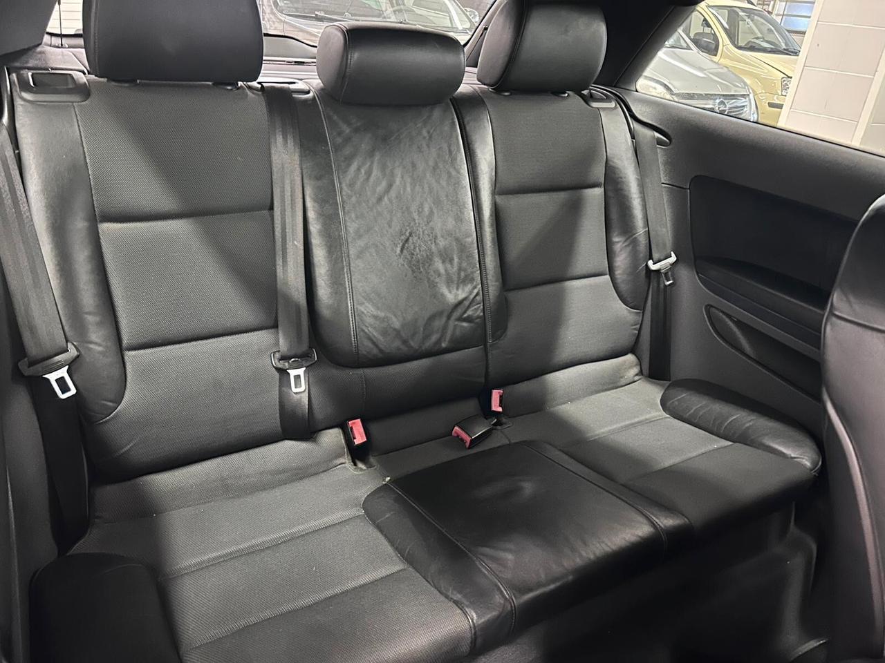 Audi A3 2.0 16V TDI Ambition S-Line 140CV