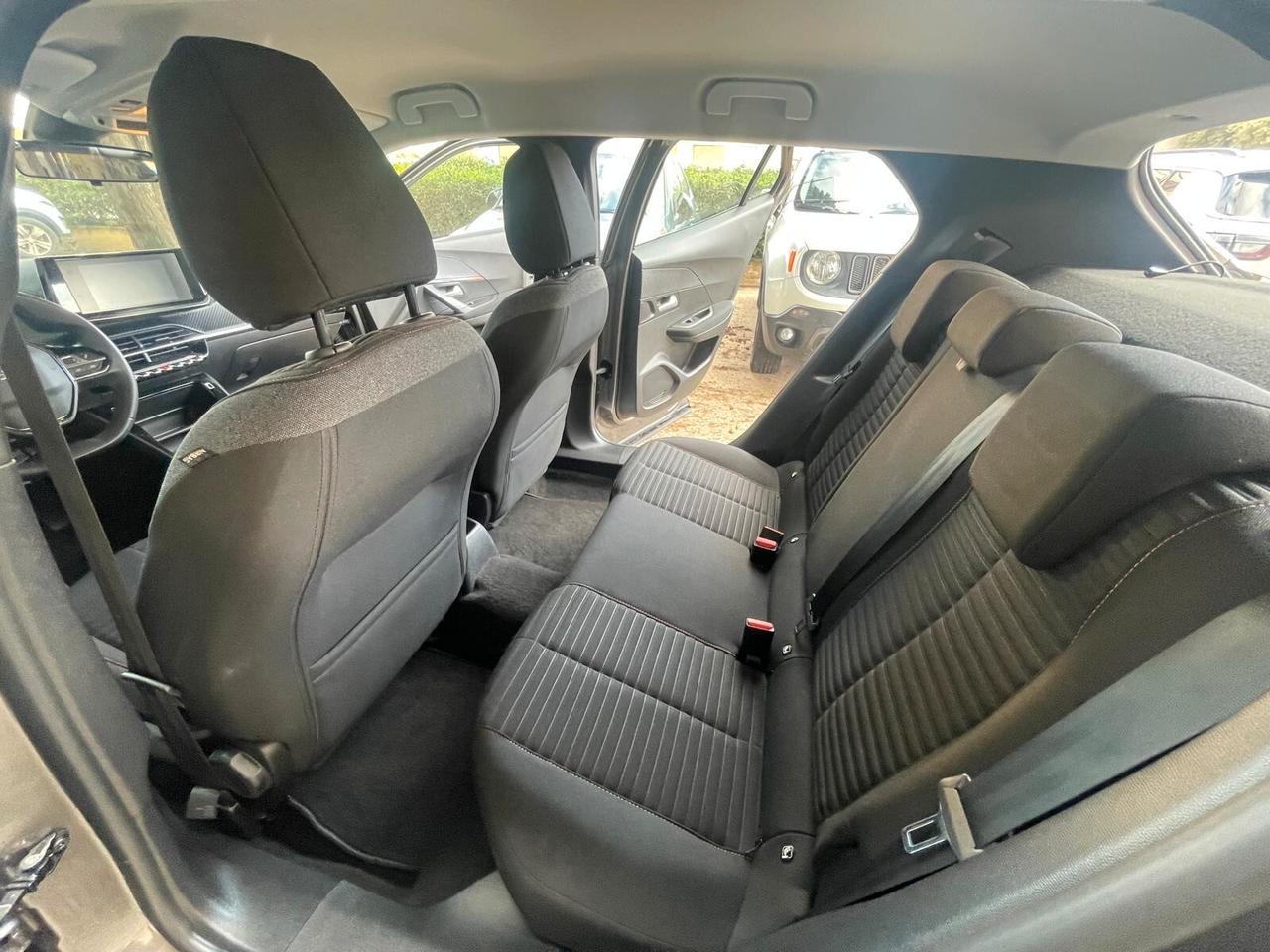 Peugeot 2008 PureTech 100 S&S Allure