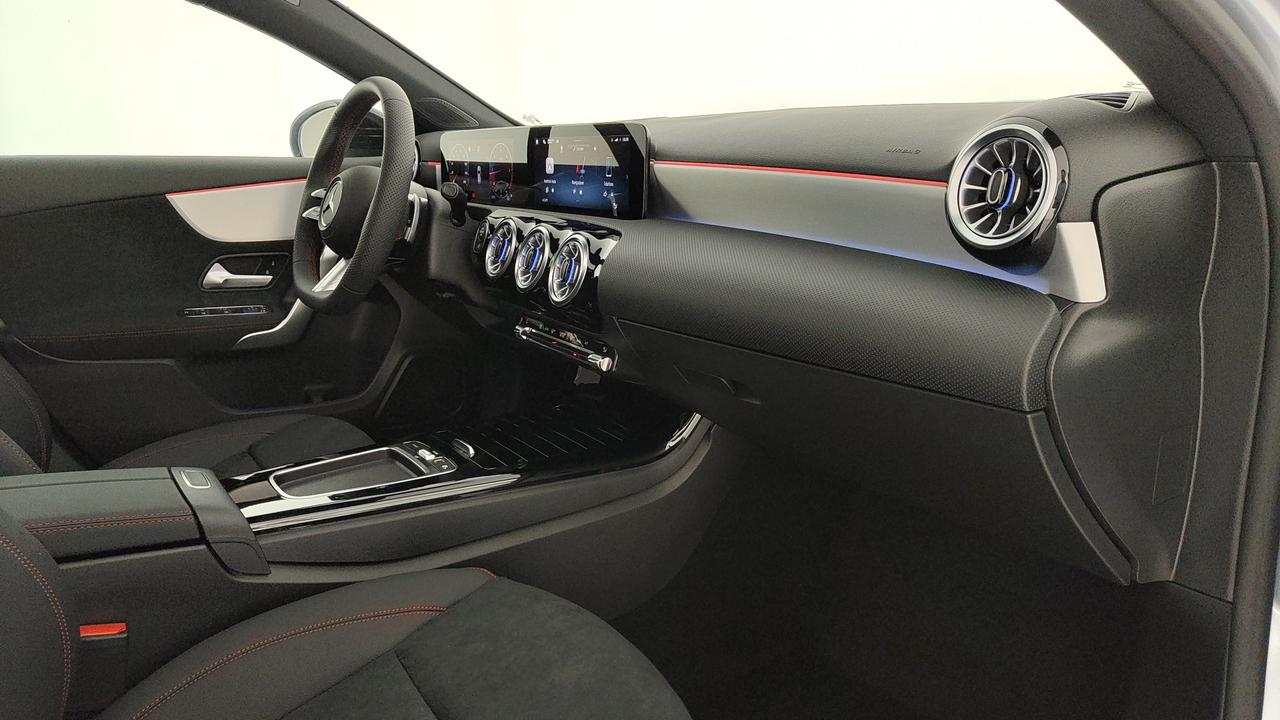 Mercedes-Benz A 180 d Automatic