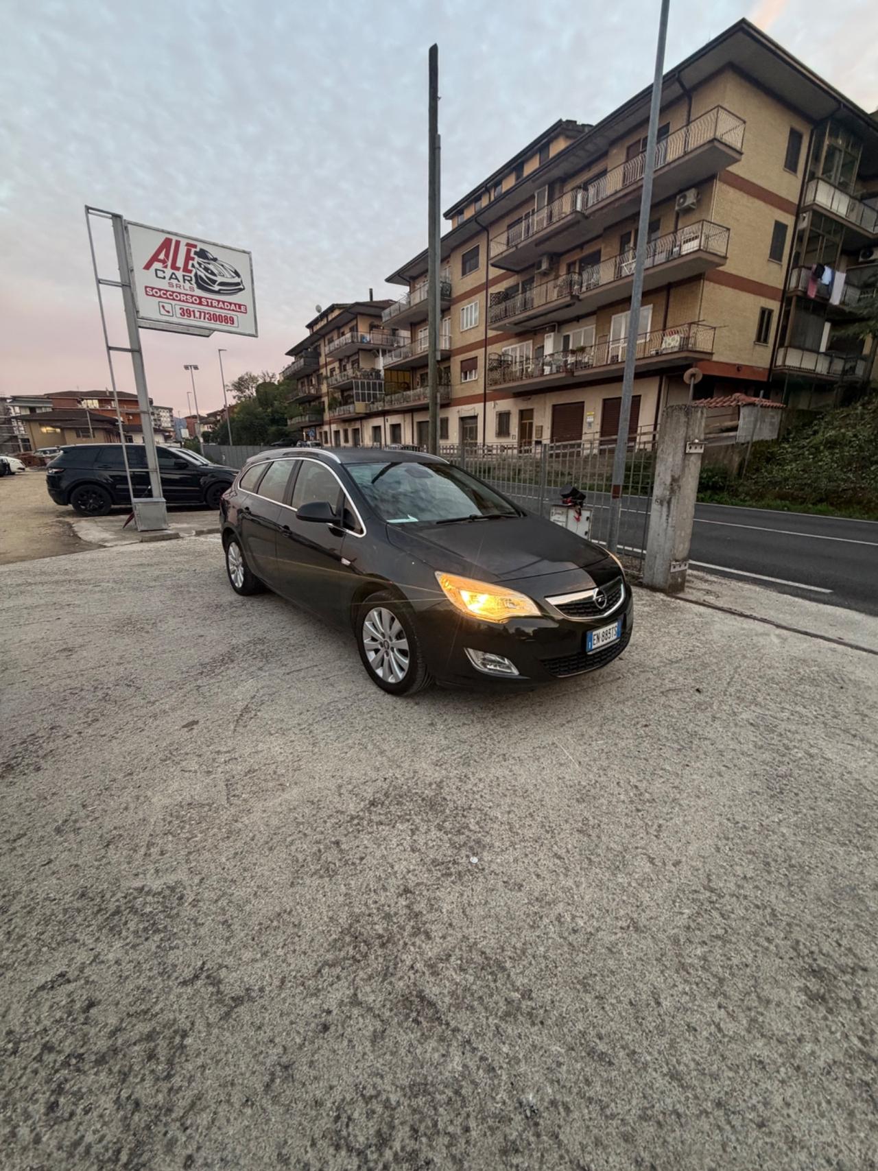 Opel Astra 1.7 CDTI 110CV 4 porte Cosmo Fleet