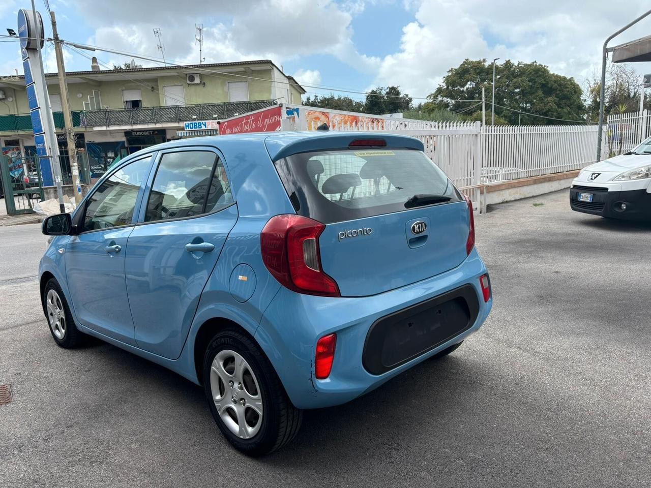 Kia Picanto 1000benzina