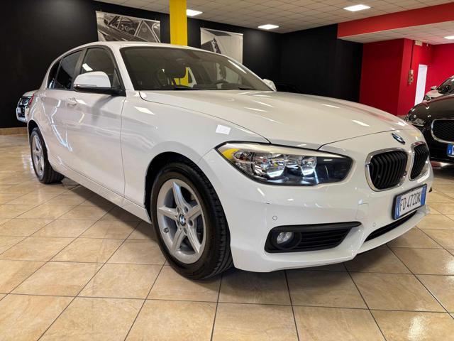 BMW 116 d 5p. ** KM E SERVICE CERTIF. **